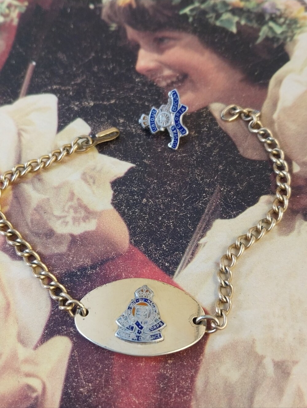 Vintage Sterling Silver WWII Sweetheart Bracelet & Broosh - Picture 10 of 11